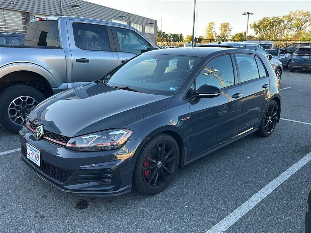 2019 Volkswagen Golf GTI Rabbit Edition — photo 1 of 5