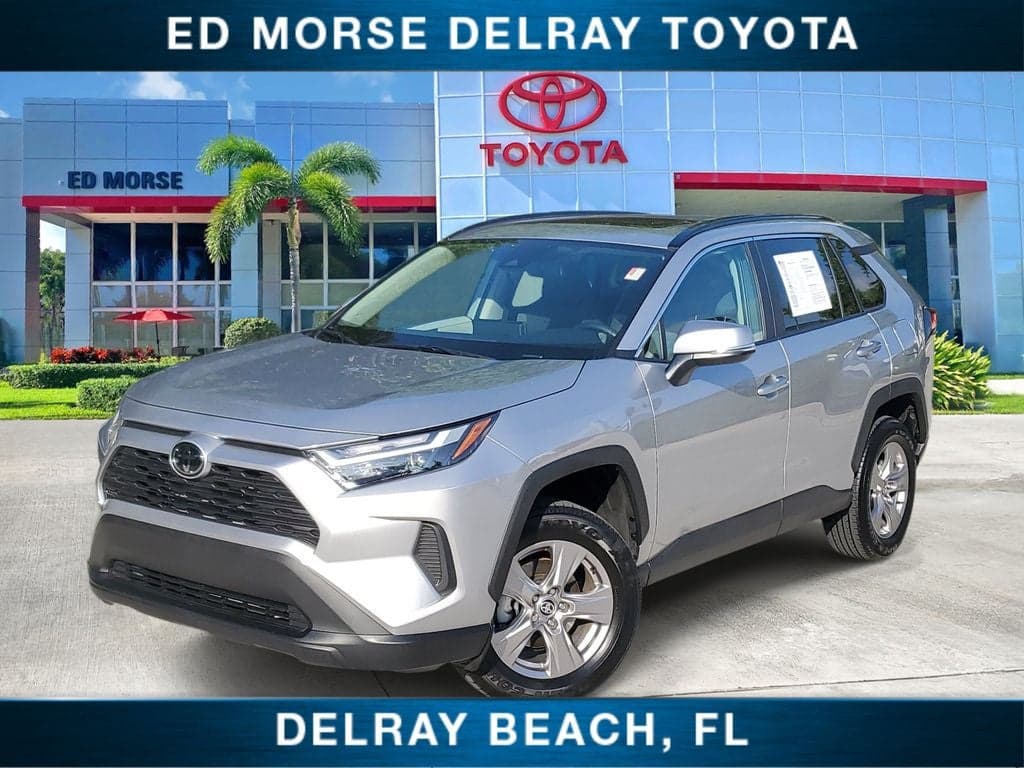 2023 Toyota RAV4 XLE — photo 1 of 28