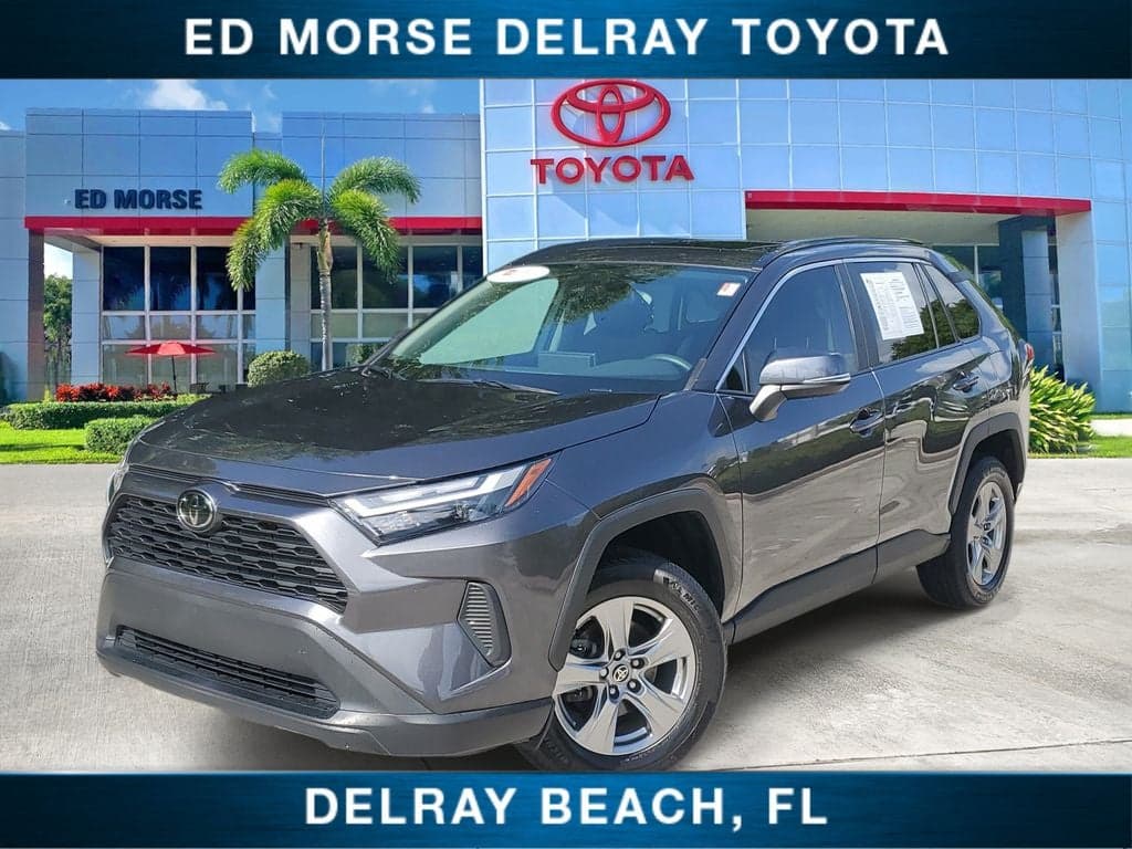 2023 Toyota RAV4 XLE — photo 1 of 31