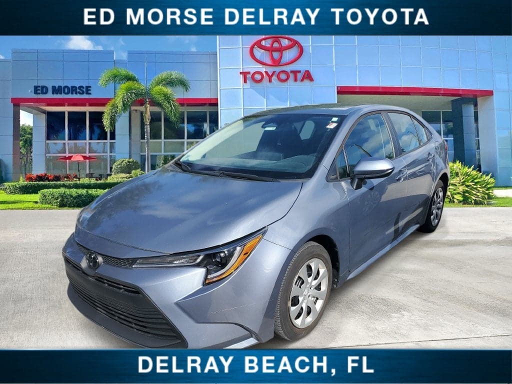 2023 Toyota Corolla LE — photo 1 of 5