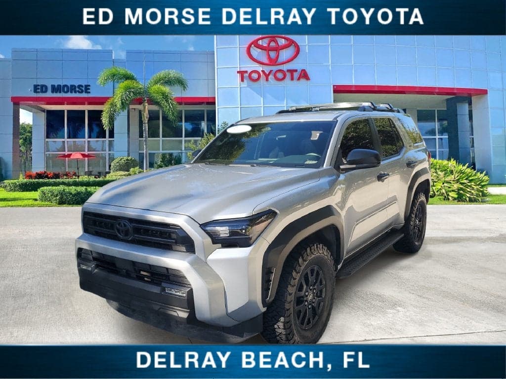 2025 Toyota 4Runner SR5 — photo 1 of 4