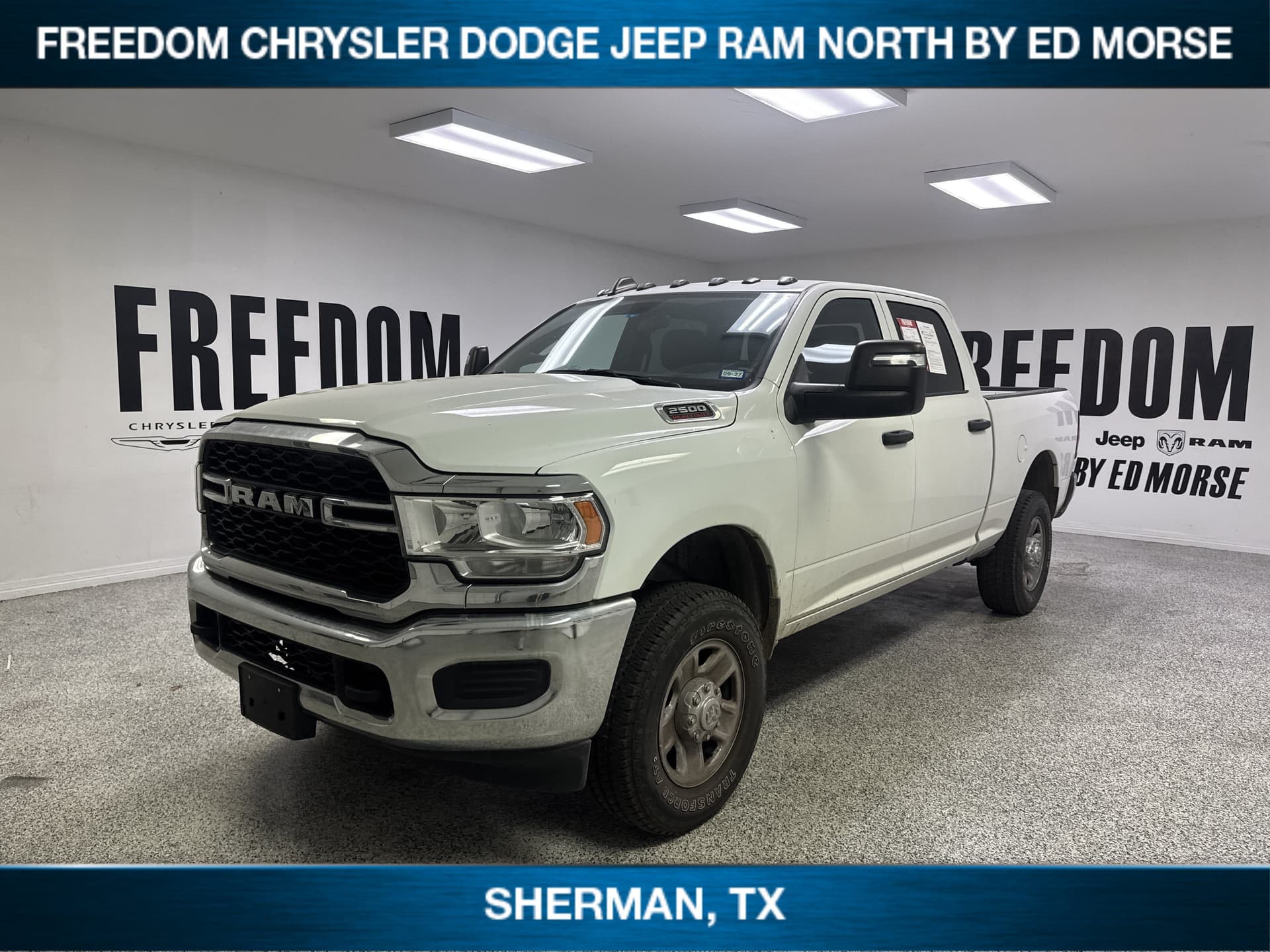 2024 RAM 2500 Tradesman — photo 1 of 5