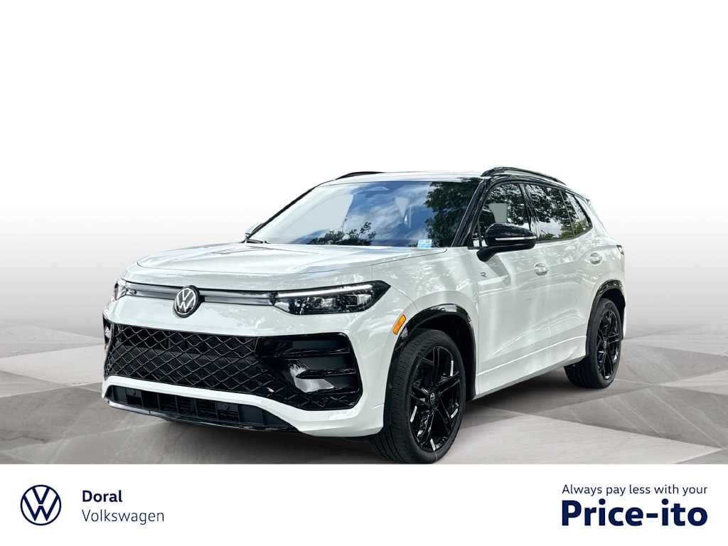 2026 Volkswagen Tiguan SE R-Line Black — photo 1 of 14
