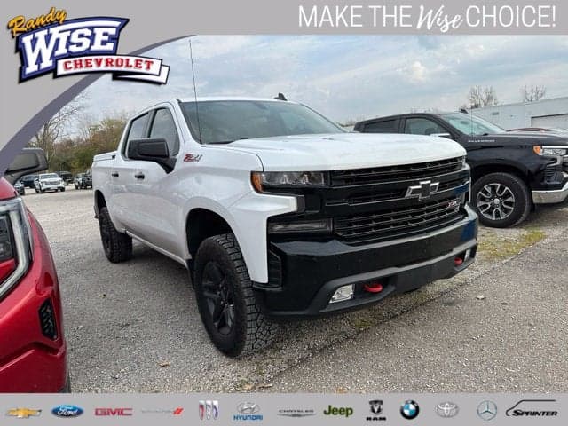 2021 Chevrolet Silverado 1500 LT Trail Boss — photo 1 of 5