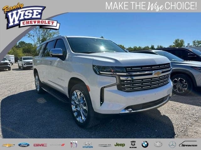 2023 Chevrolet Suburban Premier — photo 1 of 5