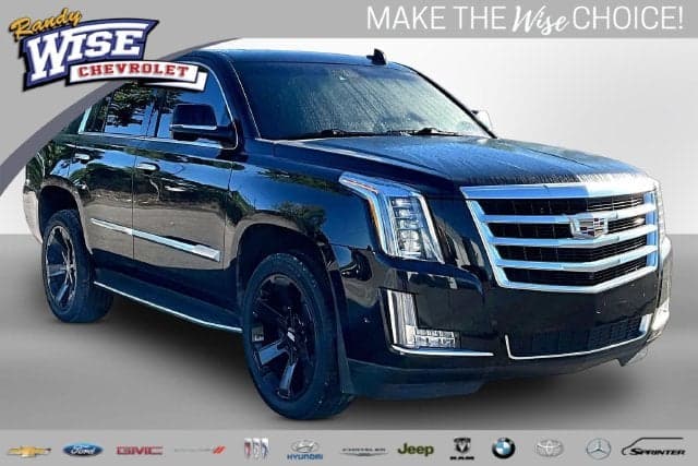 2018 Cadillac Escalade Luxury — photo 1 of 47
