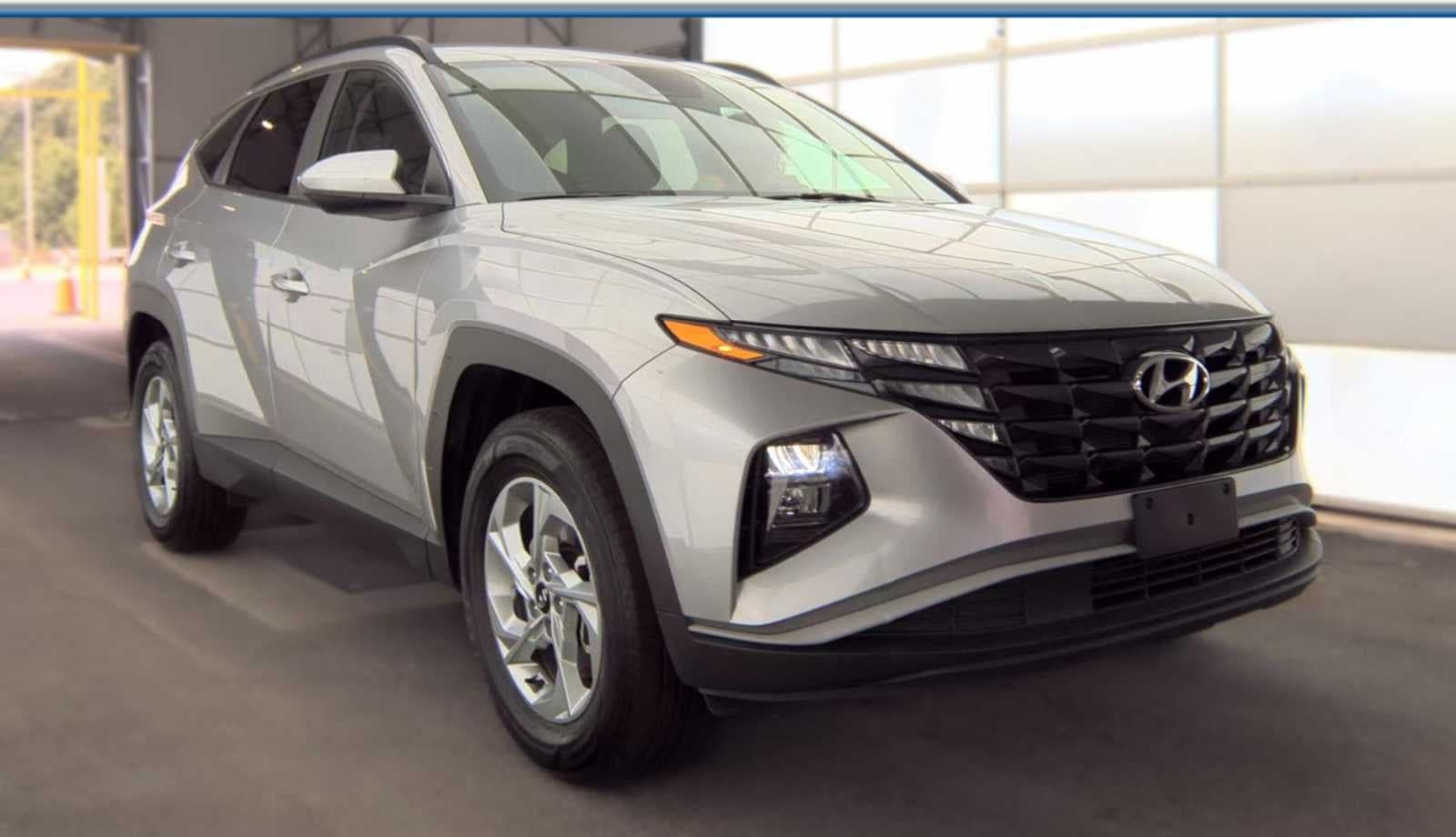 2024 Hyundai Tucson SEL — photo 1 of 10