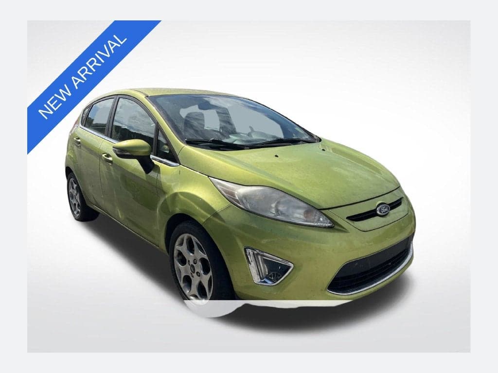 2011 Ford Fiesta SES — photo 1 of 28