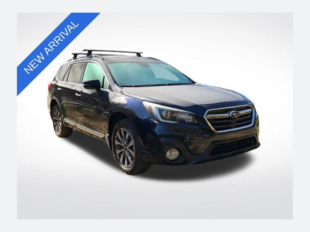 2018 Subaru Outback Touring — photo 1 of 5