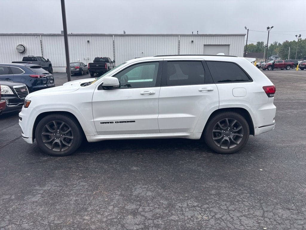 2020 Jeep Grand Cherokee High Altitude — photo 1 of 12
