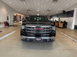 Extra Photo