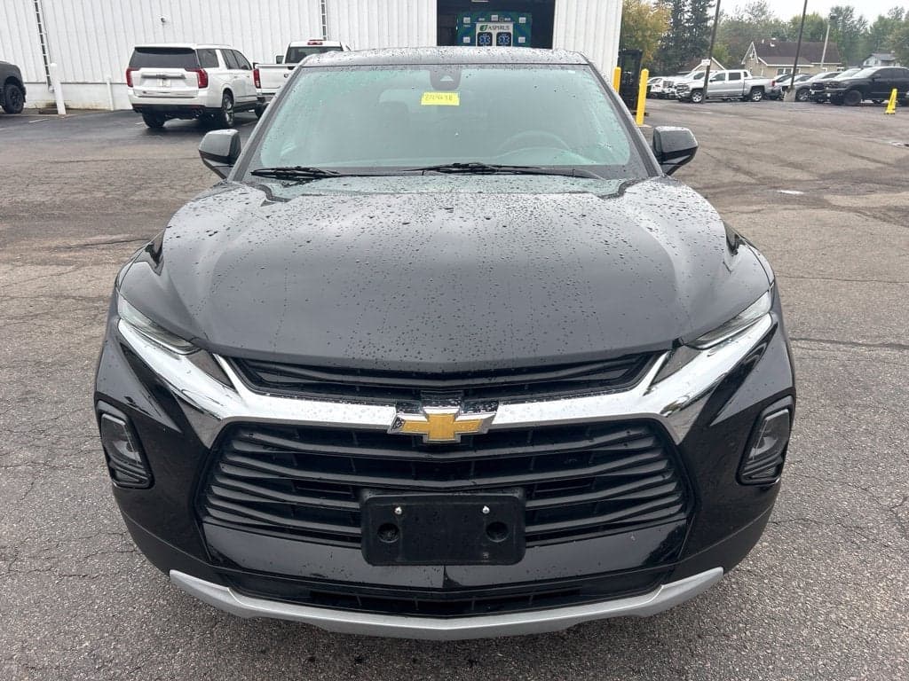 2022 Chevrolet Blazer LT — photo 1 of 26