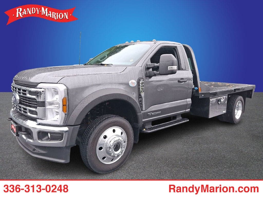 2025 Ford Super Duty F-450 DRW Base — photo 1 of 30