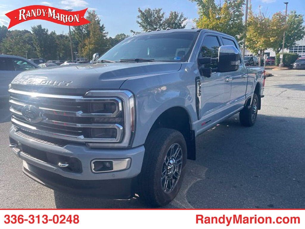 2024 Ford Super Duty F-350 SRW Platinum — photo 1 of 28