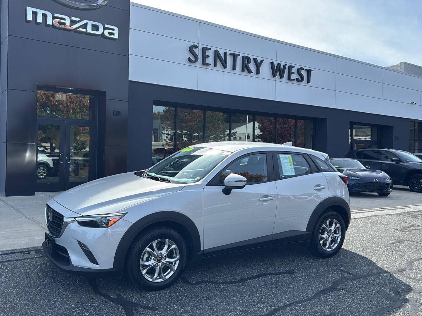 2021 Mazda CX-3 Sport — photo 1 of 5