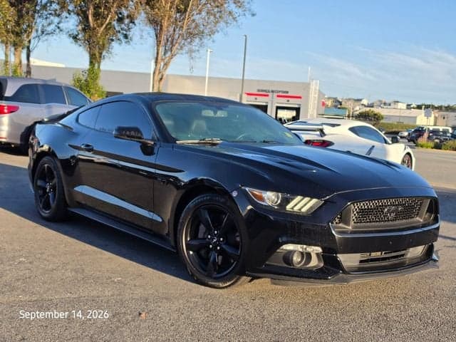 2016 Ford Mustang GT — photo 1 of 11