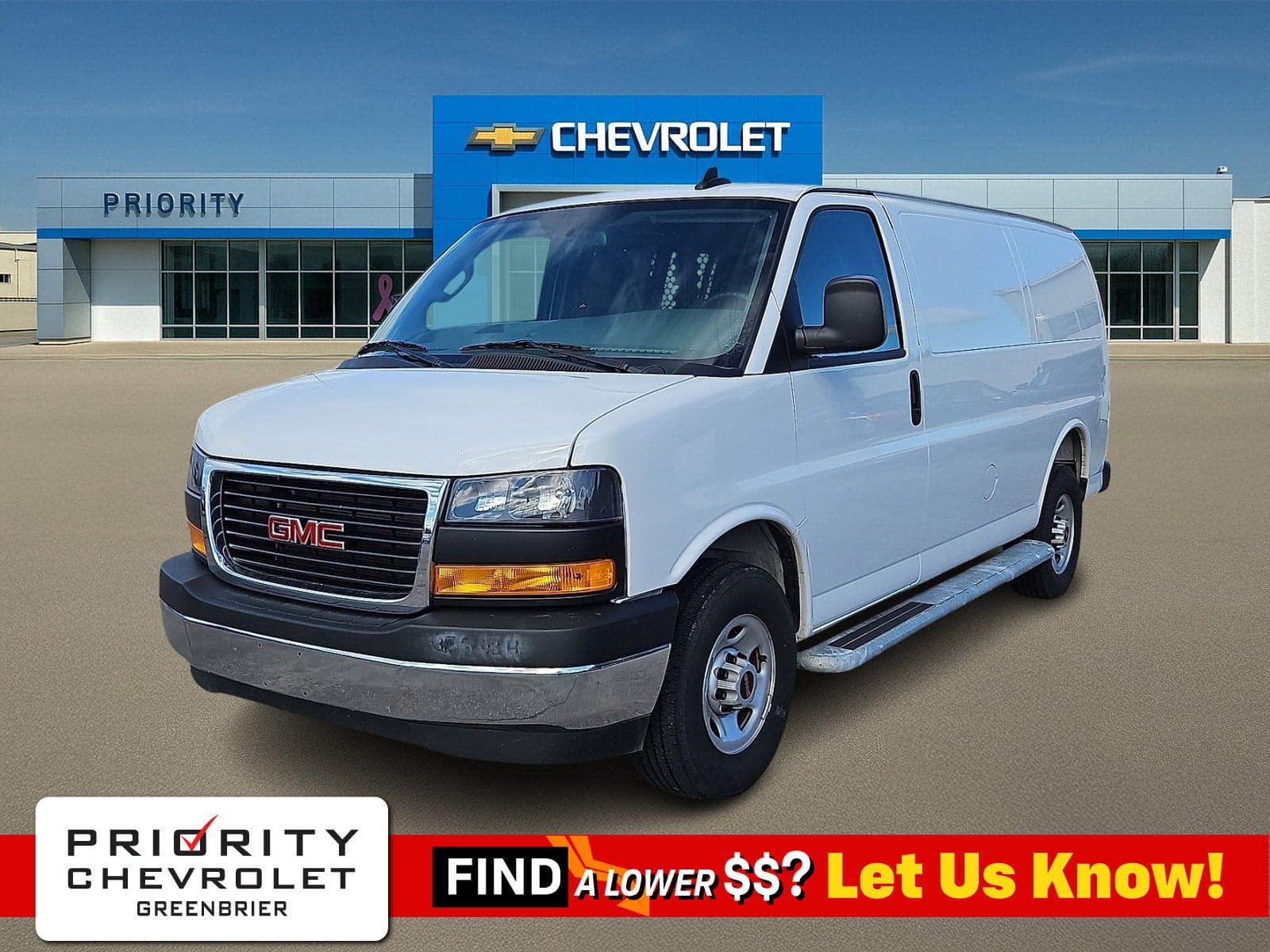 2025 GMC Savana Cargo Van Base — photo 1 of 35
