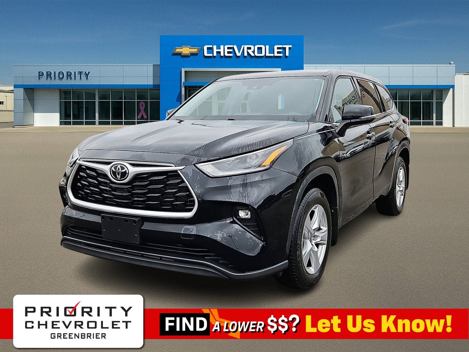 2021 Toyota Highlander LE — photo 1 of 38