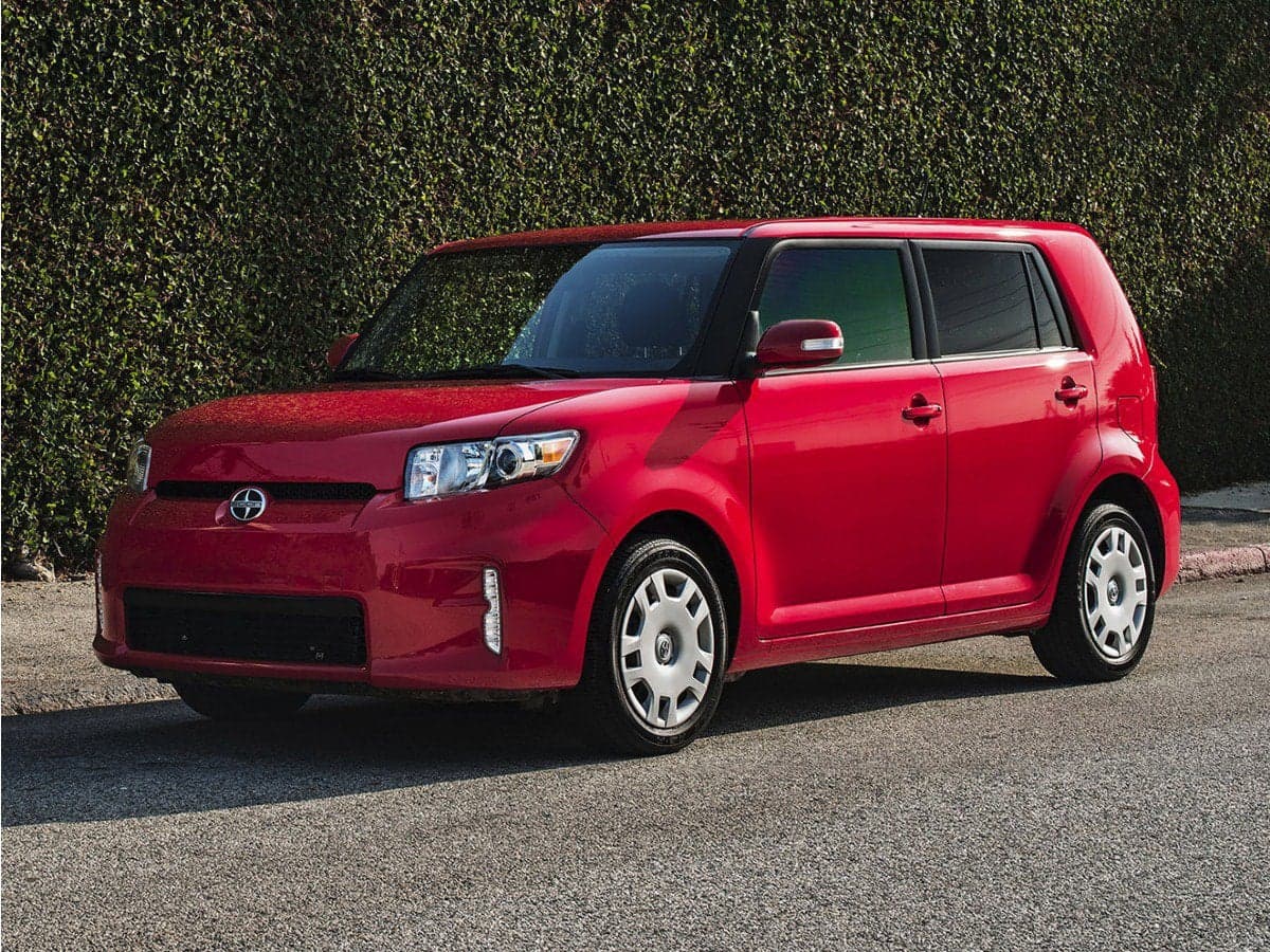 2015 Scion xB Base — photo 1 of 2