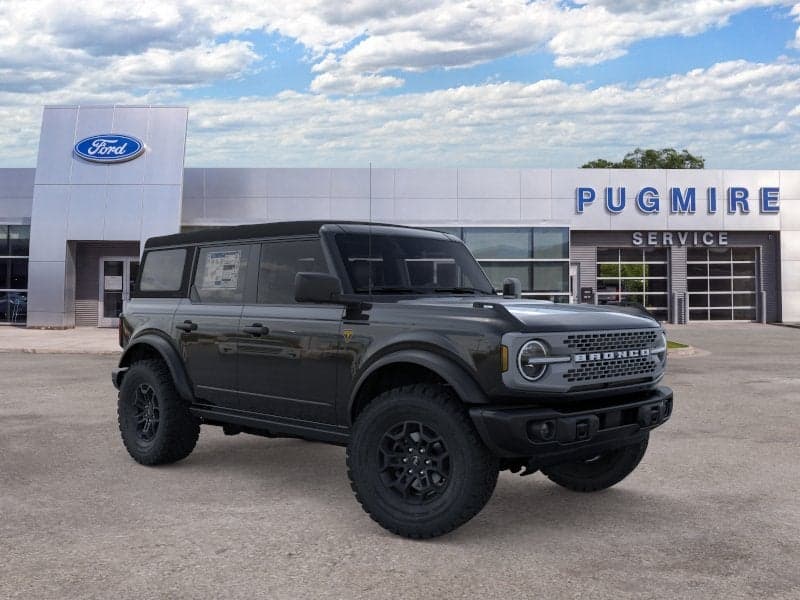 2026 Ford Bronco Badlands — photo 1 of 5