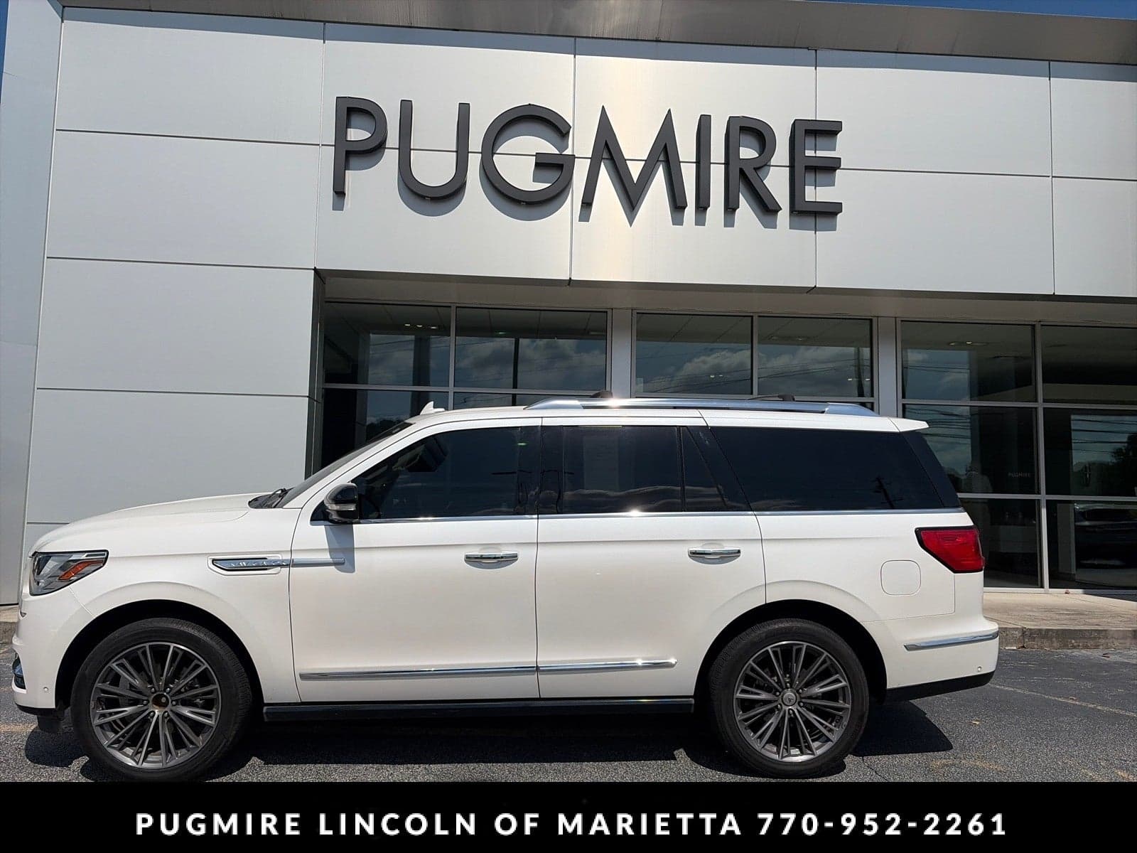 2018 Lincoln Navigator Reserve — photo 1 of 22