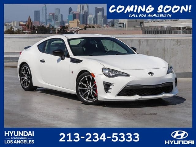 2019 Toyota 86 Base — photo 1 of 40