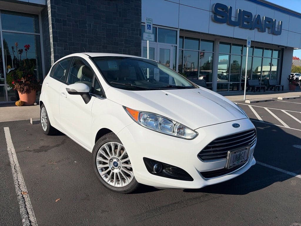 2015 Ford Fiesta Titanium — photo 1 of 11