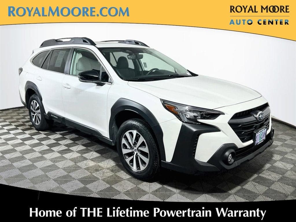 2025 Subaru Outback Premium — photo 1 of 3