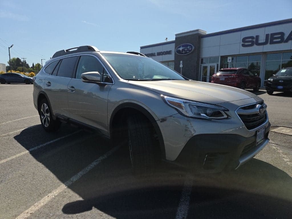 2020 Subaru Outback Limited — photo 1 of 13