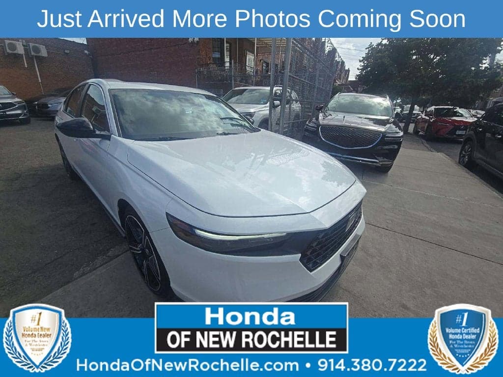 2023 Honda Accord Hybrid Sport — photo 1 of 2