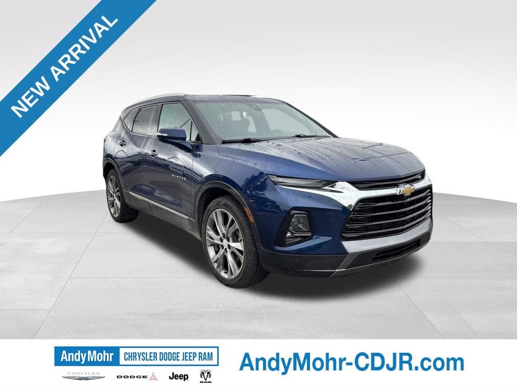 2022 Chevrolet Blazer Premier — photo 1 of 11