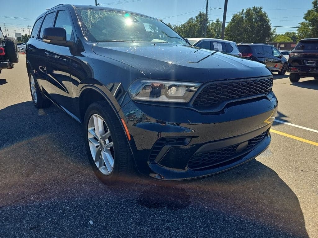 2024 Dodge Durango GT Plus — photo 1 of 17