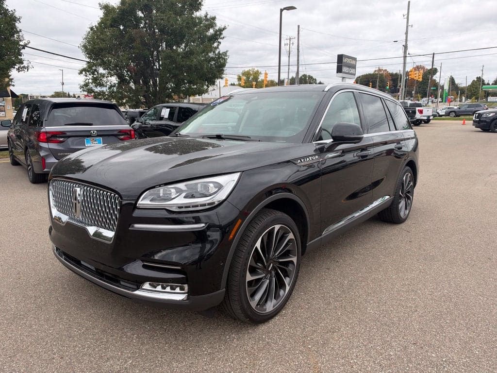 2024 Lincoln Aviator Reserve — photo 1 of 5