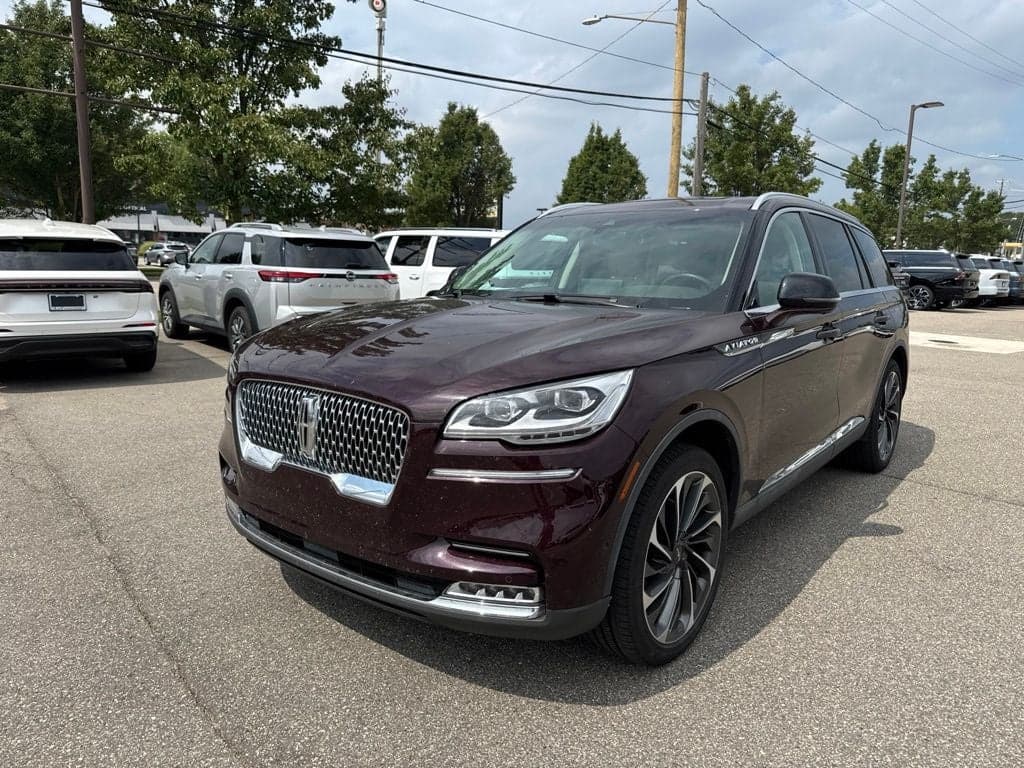 2024 Lincoln Aviator Reserve — photo 1 of 19