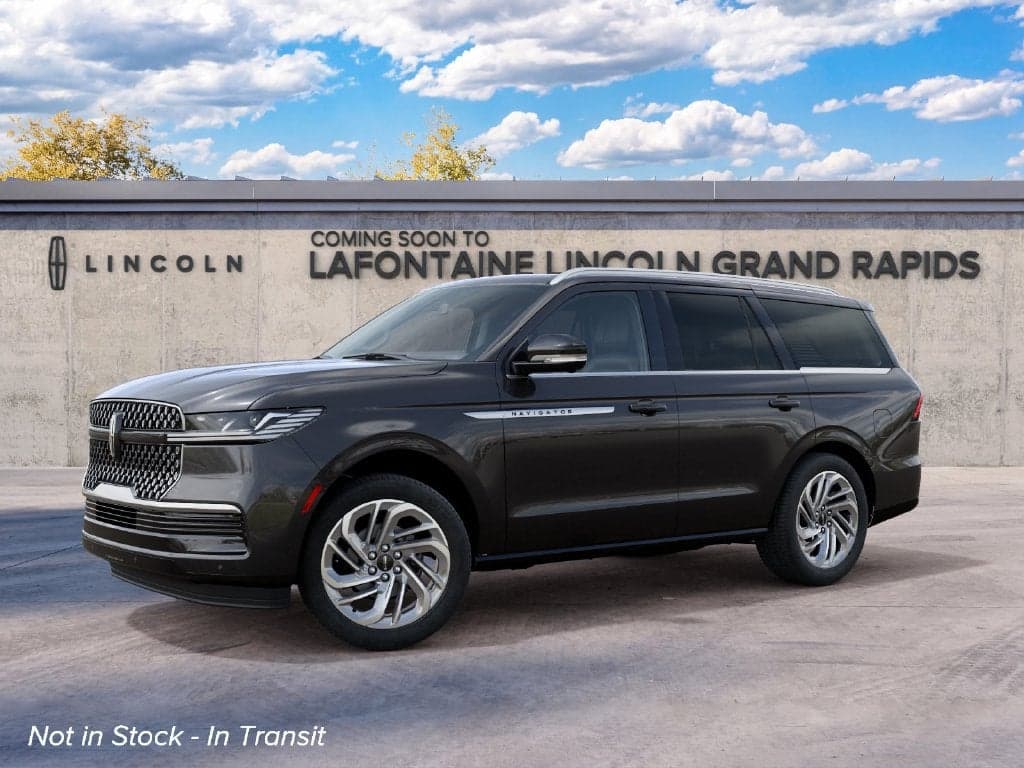 2027 Lincoln Navigator Reserve — photo 1 of 5