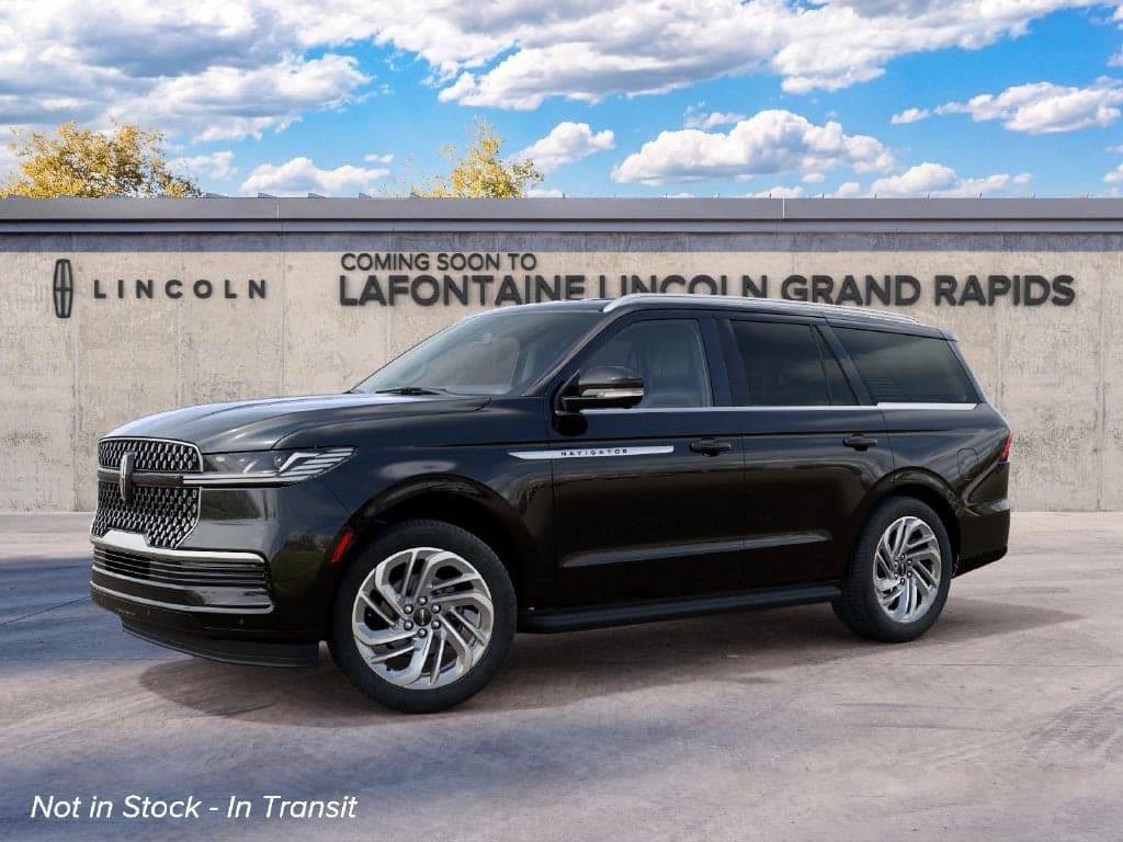 2027 Lincoln Navigator Premiere — photo 1 of 23