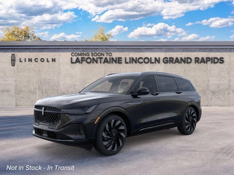 2026 Lincoln Nautilus Reserve — photo 1 of 5
