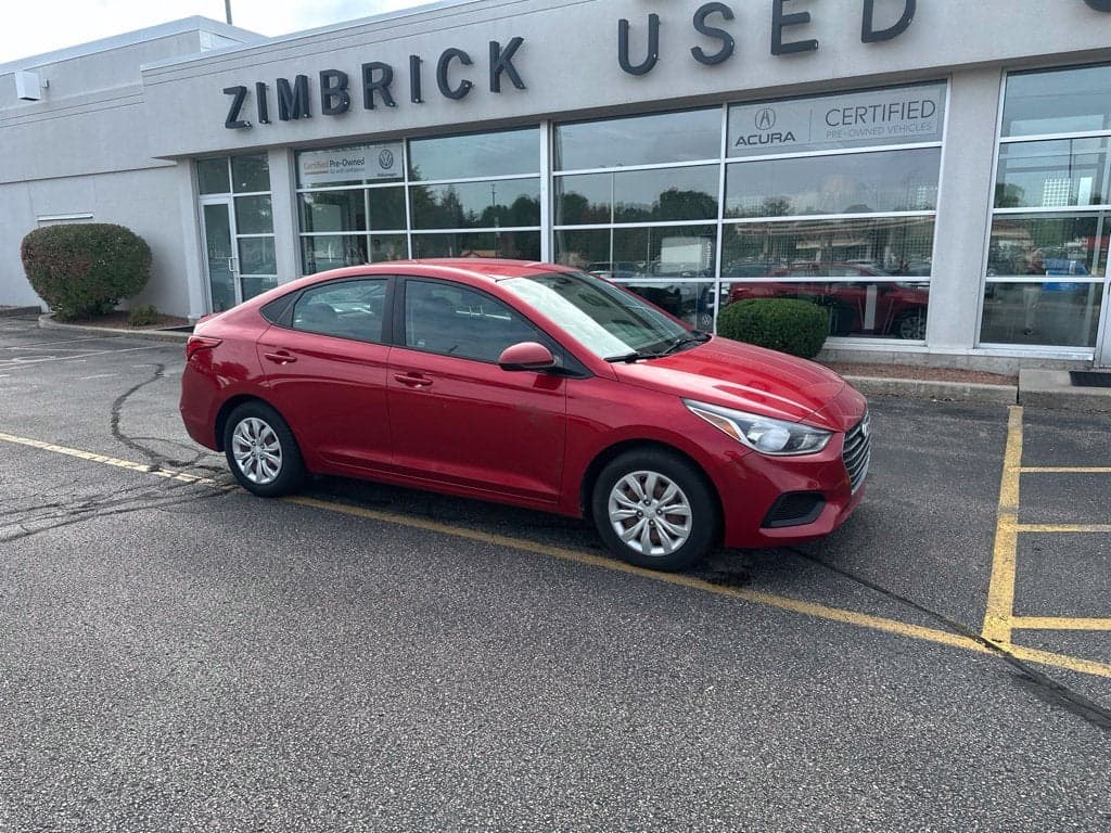 2021 Hyundai Accent SE — photo 1 of 5
