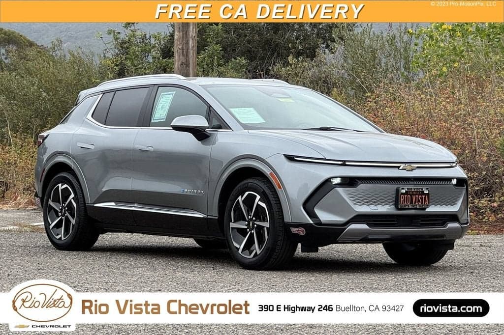 2024 Chevrolet Equinox EV 2LT — photo 1 of 32