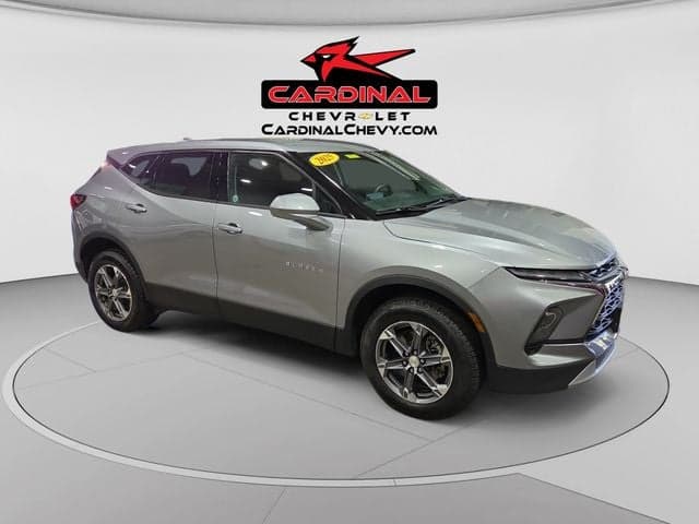 2025 Chevrolet Blazer LT — photo 1 of 63