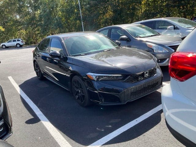 2025 Honda Civic Hatchback Sport — photo 1 of 5