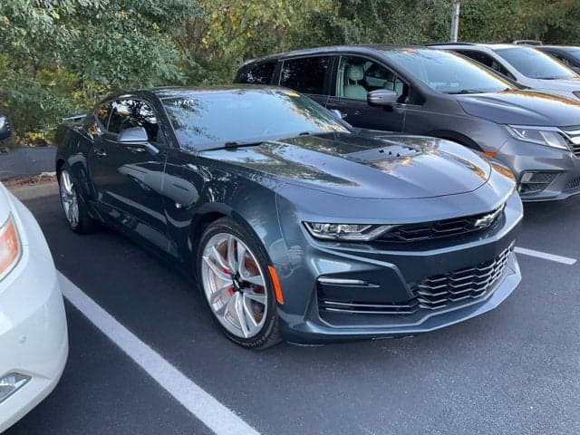 2021 Chevrolet Camaro Base — photo 1 of 5