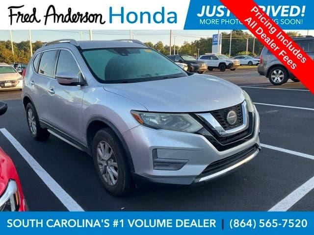 2019 Nissan Rogue SV — photo 1 of 22