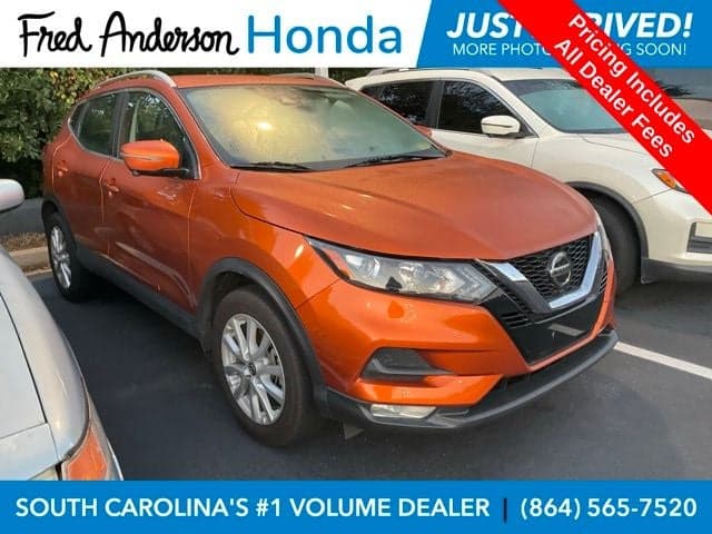 2022 Nissan Rogue Sport SV — photo 1 of 23
