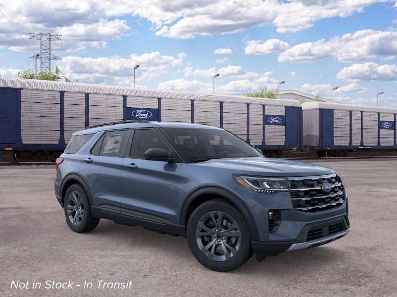 2026 Ford Explorer Active — photo 1 of 28