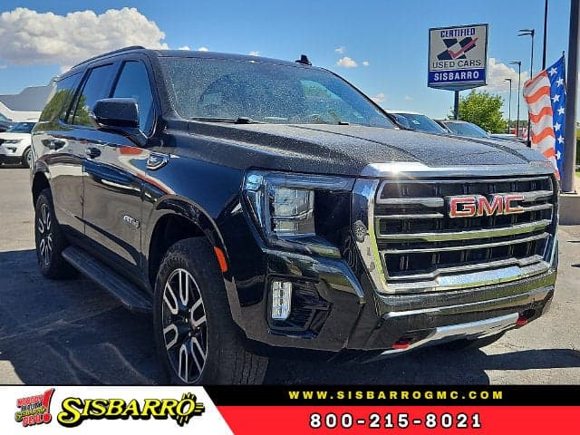 2023 GMC Yukon AT4 — photo 1 of 20