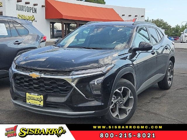 2026 Chevrolet Trax LT — photo 1 of 5
