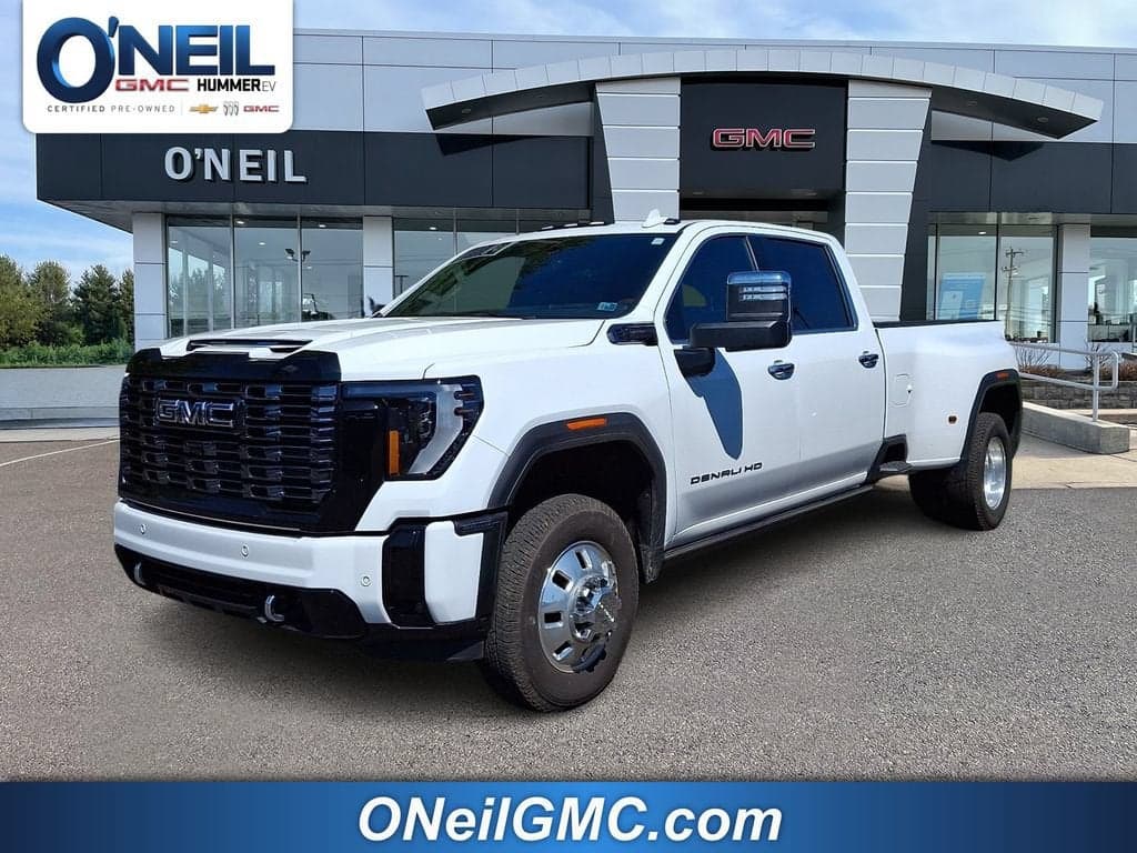 2026 GMC Sierra 3500HD Denali Ultimate — photo 1 of 11