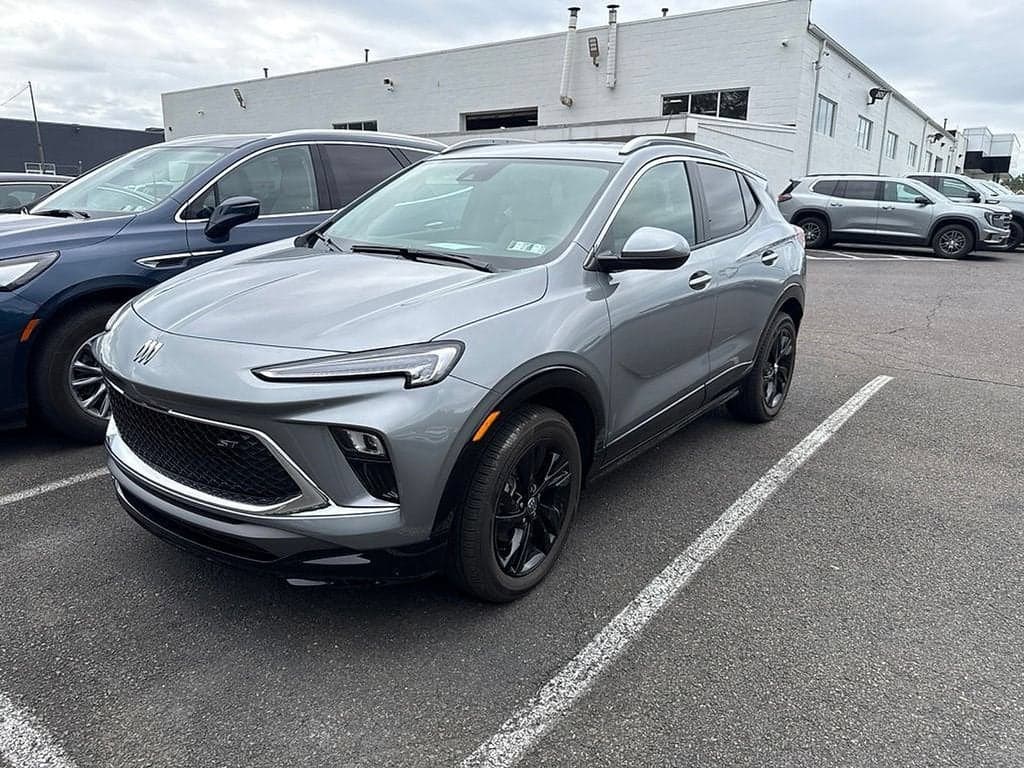 2024 Buick Encore GX Sport Touring — photo 1 of 26
