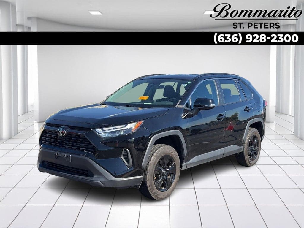 2023 Toyota RAV4 XLE — photo 1 of 16